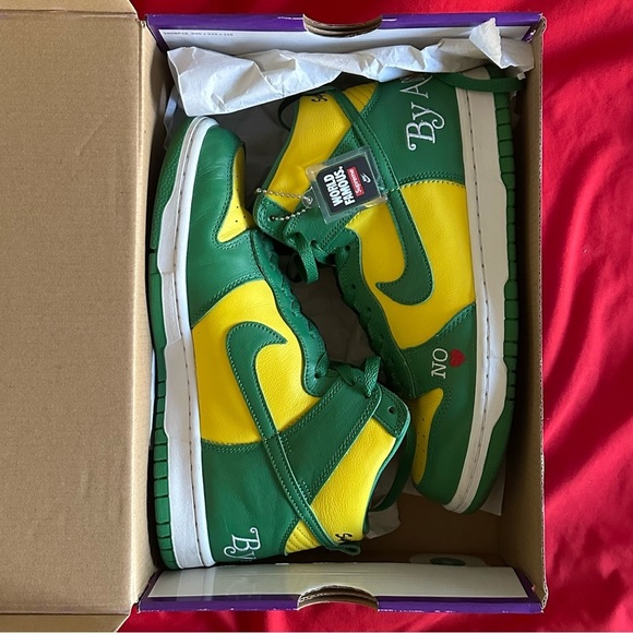 Supreme x Nike SB Dunk High By Any Means Brazil DN3741-700 - Picture 15 of 16